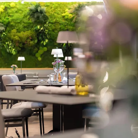 Medinblu Nocleg ze śniadaniem 4*